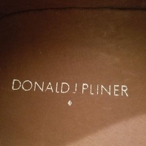 MEN'S DONALD J.PLINER BLACK AND RED LOAFERS SIZE 1